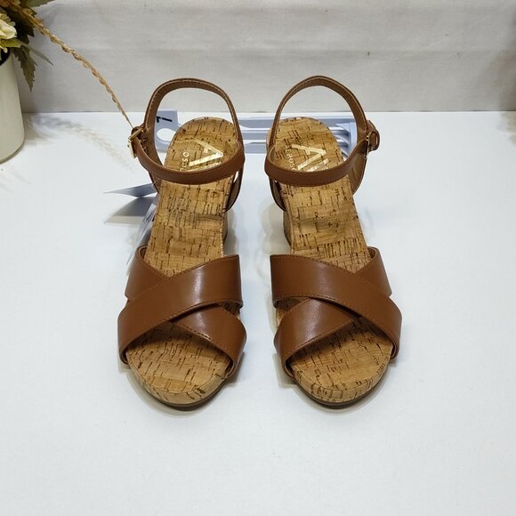 Aerosoles Strappy Cork High Wedge Sandal Adjustable Strap Block Heel Women Sz 7M - Picture 4 of 7
